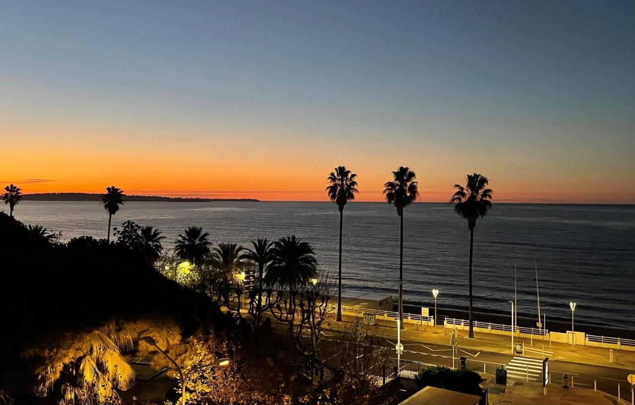 Vue Mer Exceptionnelle Sur Plage Du Midi En 1Re Ligne- 2 Chambres Cannes Exterior photo